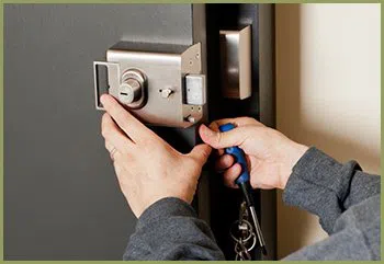 Anchor Locksmith Store Cincinnati, OH 513-726-2020 - change-locks-ervice